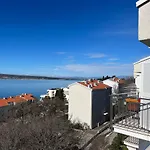 Apartment Maja Selce
