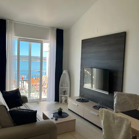 Appartement Maja *
