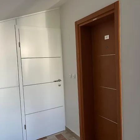 Maja Apartamento