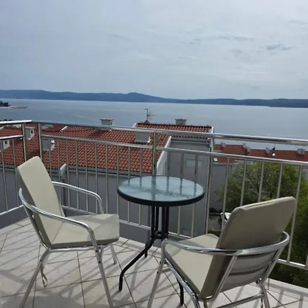 Maja Appartement Selce